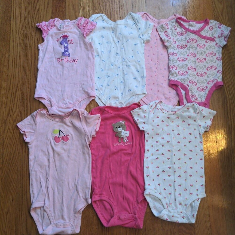 LOT OF 7 BABY BODYSUITS KOALA KIDS CARTERS OLD NAVY FADED GLORY SIZES 12 - 24 M